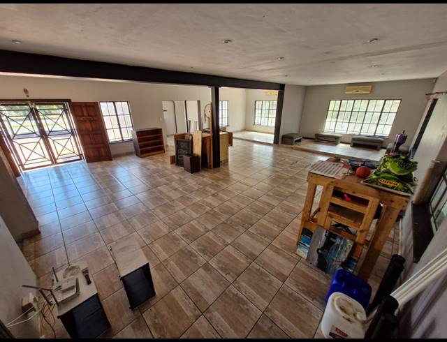 204M² RETAIL TO LET IN PARKRAND